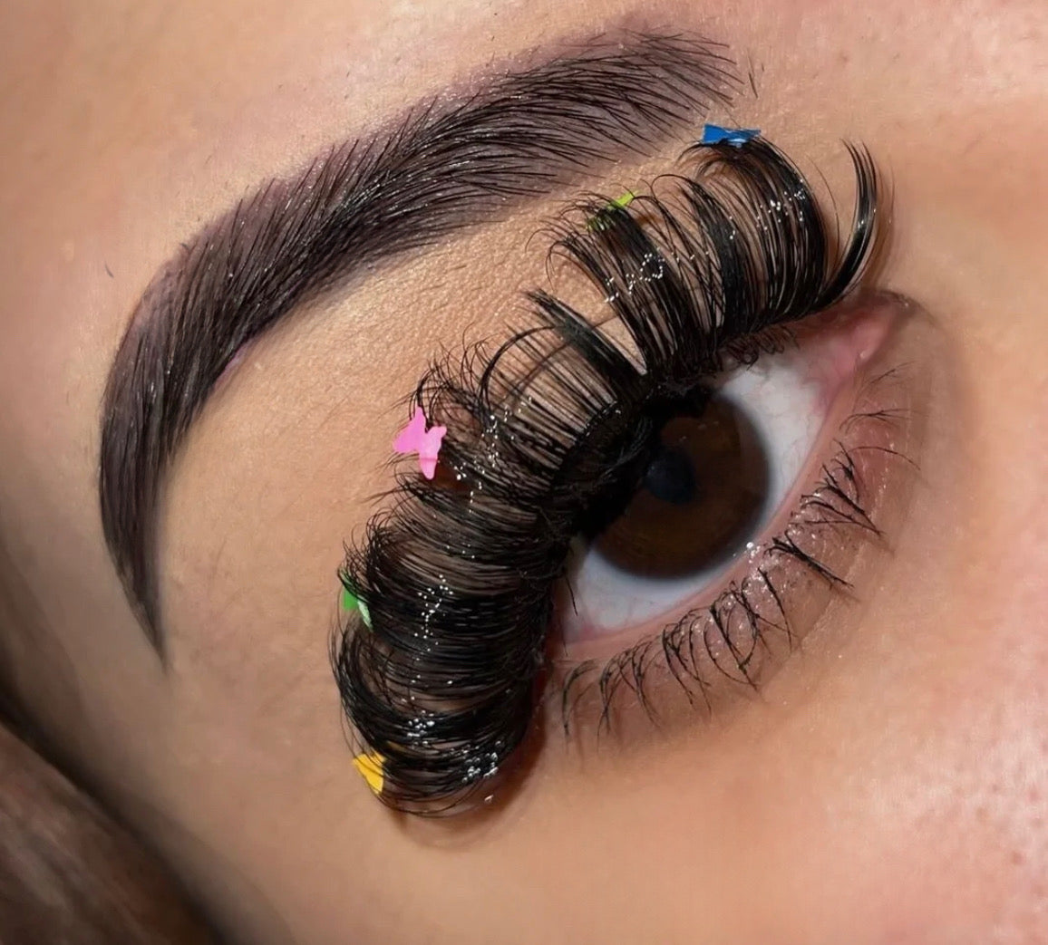 Color Lashes